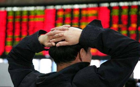 油污漂流：海洋的痛楚记忆