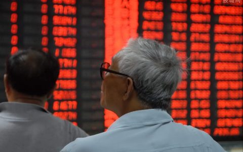 今日原油空单价格一览